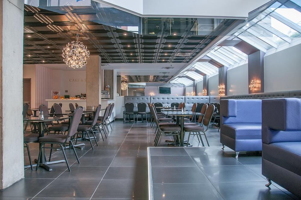 LELUX Hotel Montréal Buitenkant foto