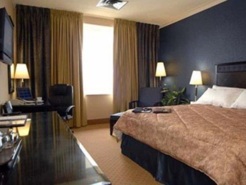 LELUX Hotel Montréal Kamer foto